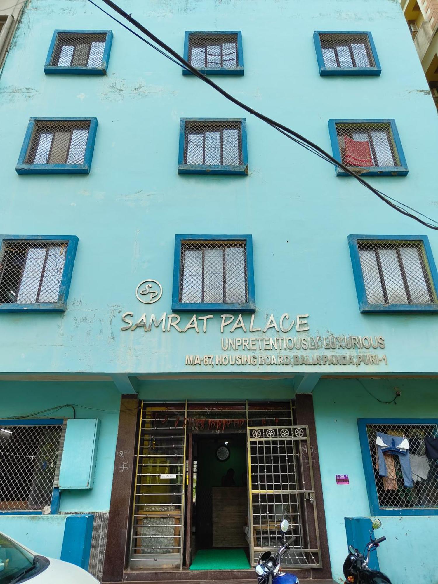 Goroomgo Samrat Palace Puri Near Sea Beach With Parking Facilities - Restaurant Available - Couple Friendly Eksteriør bilde